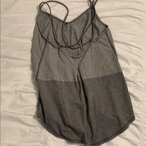 Lululemon top